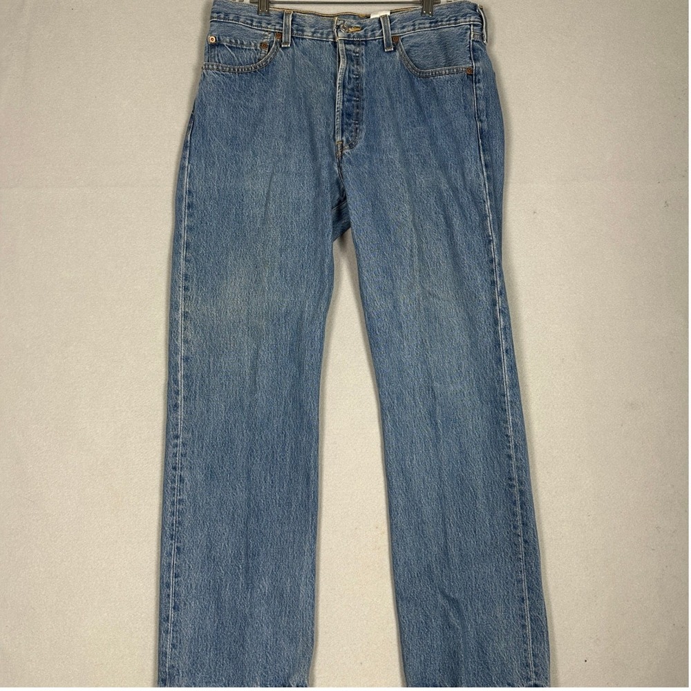 Levis 501 Jeans Mens 35X32 Blue Original Fit Straight Leg 5-Pocket Classic Denim